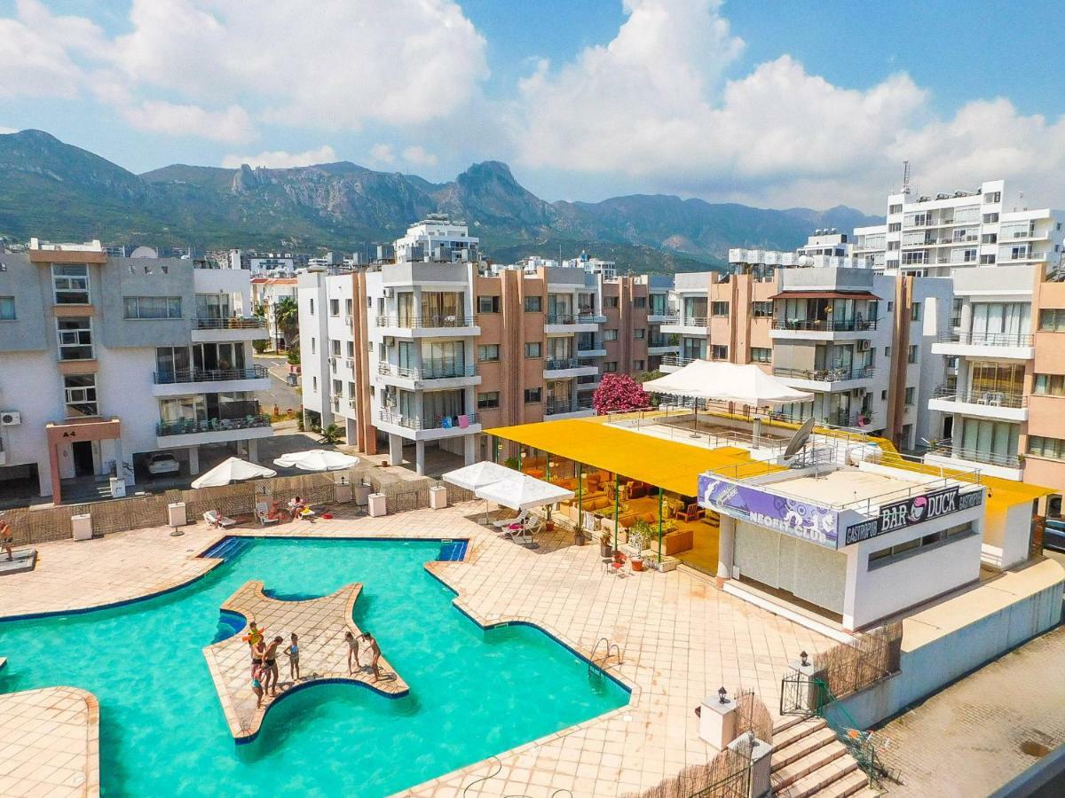 Rix Sunny Apartments Kyrenia  Exterior photo